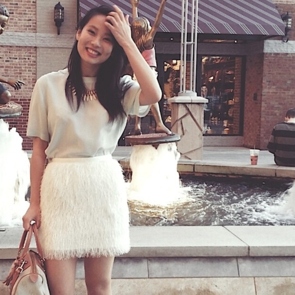 H&M FRINGE MINI SKIRT
